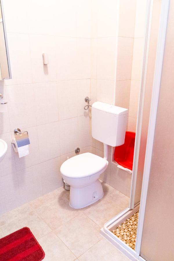 Mladen Apartmán Biograd Na Moru