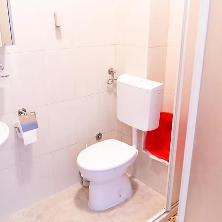 Apartment Mladen Biograd Na Moru Exterior foto