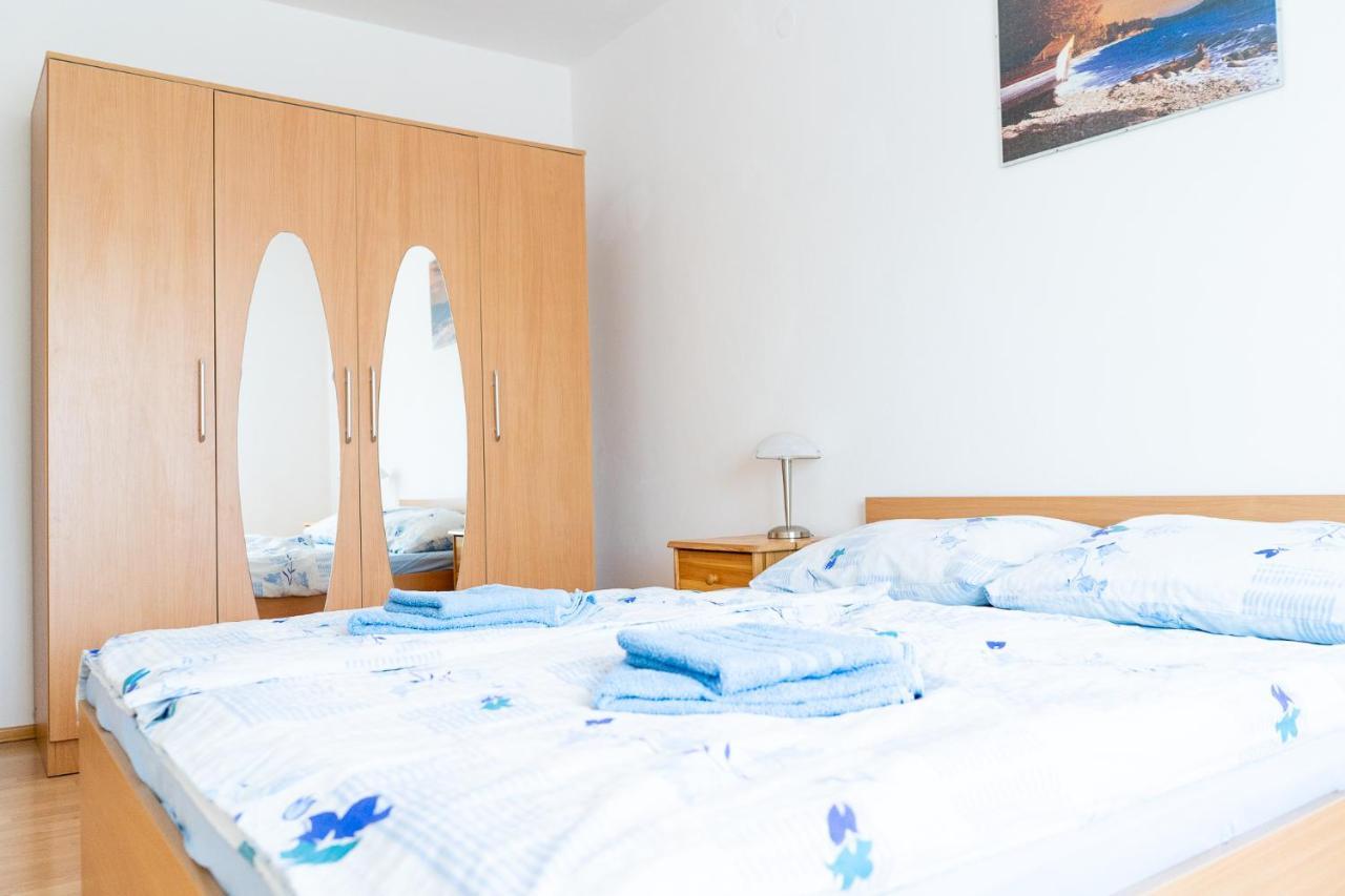 Apartment Mladen Biograd Na Moru